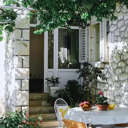 Fora - Hvar * Hvar Town