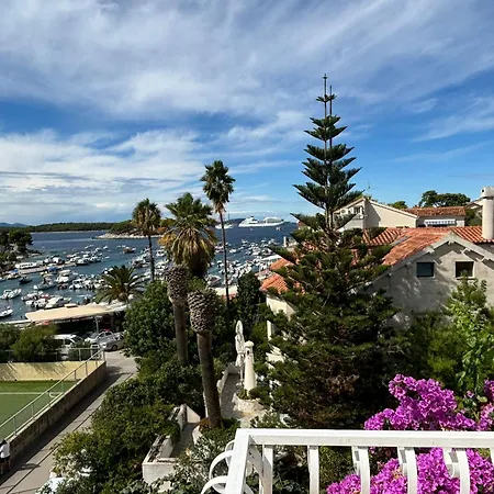 Fora - Hvar *