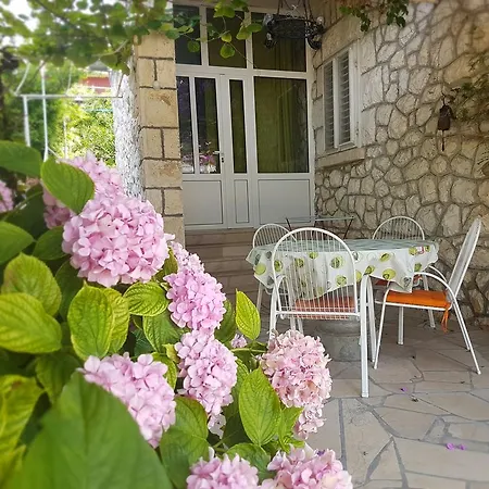 Fora - Hvar *